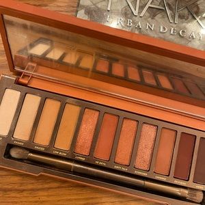 Urban decay naked Heat palettes